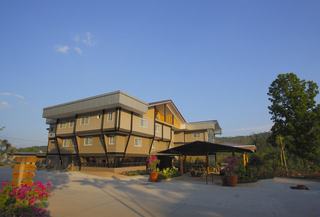 Green Canyon Leisure Farms Clark Field Екстер'єр фото