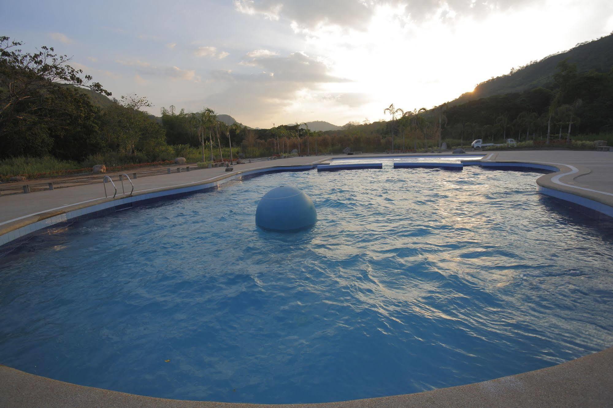 Green Canyon Leisure Farms Clark Field Екстер'єр фото