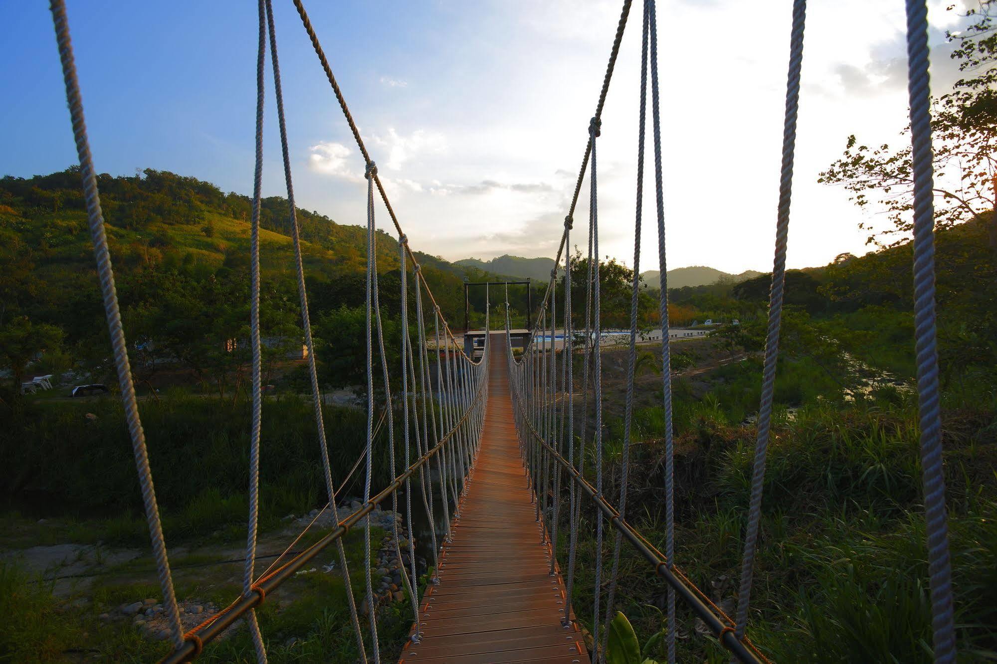 Green Canyon Leisure Farms Clark Field Екстер'єр фото